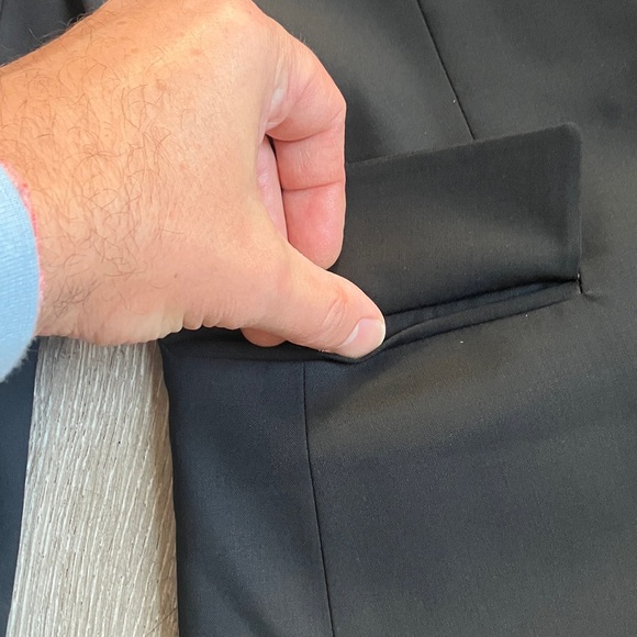 Theory Gabe One Button Stretch Wool Blazer - Picture 14 of 14